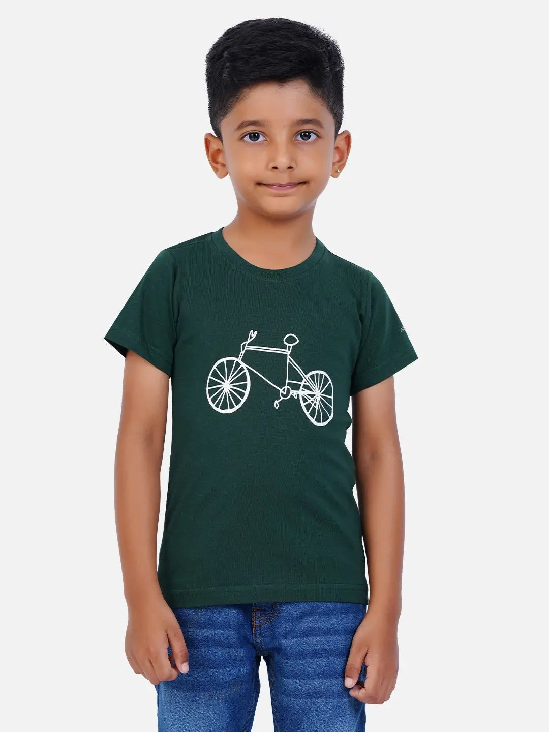 and a stylish bottle green drawn cycle design